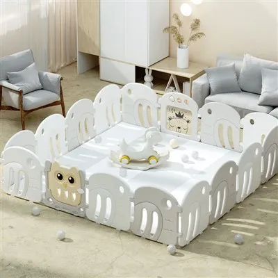 Zona de joacă sigură pentru bebeluși